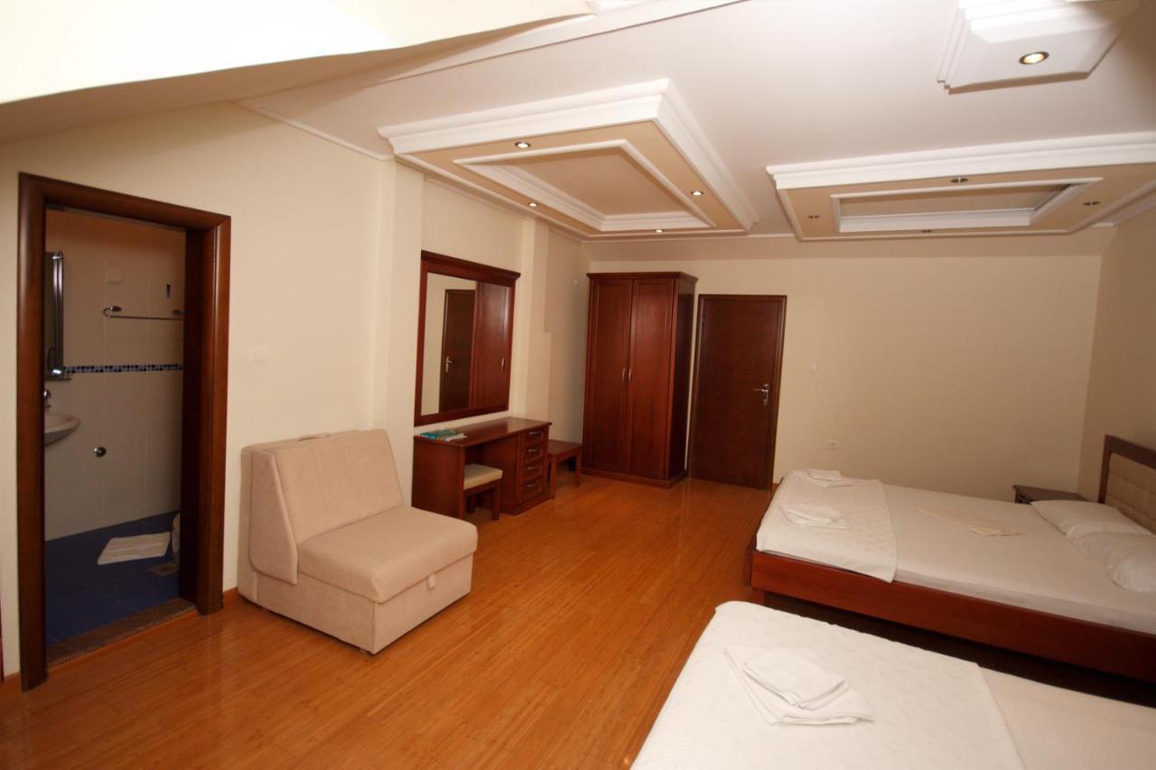 Hotel Rr Herceg Novi Extérieur photo