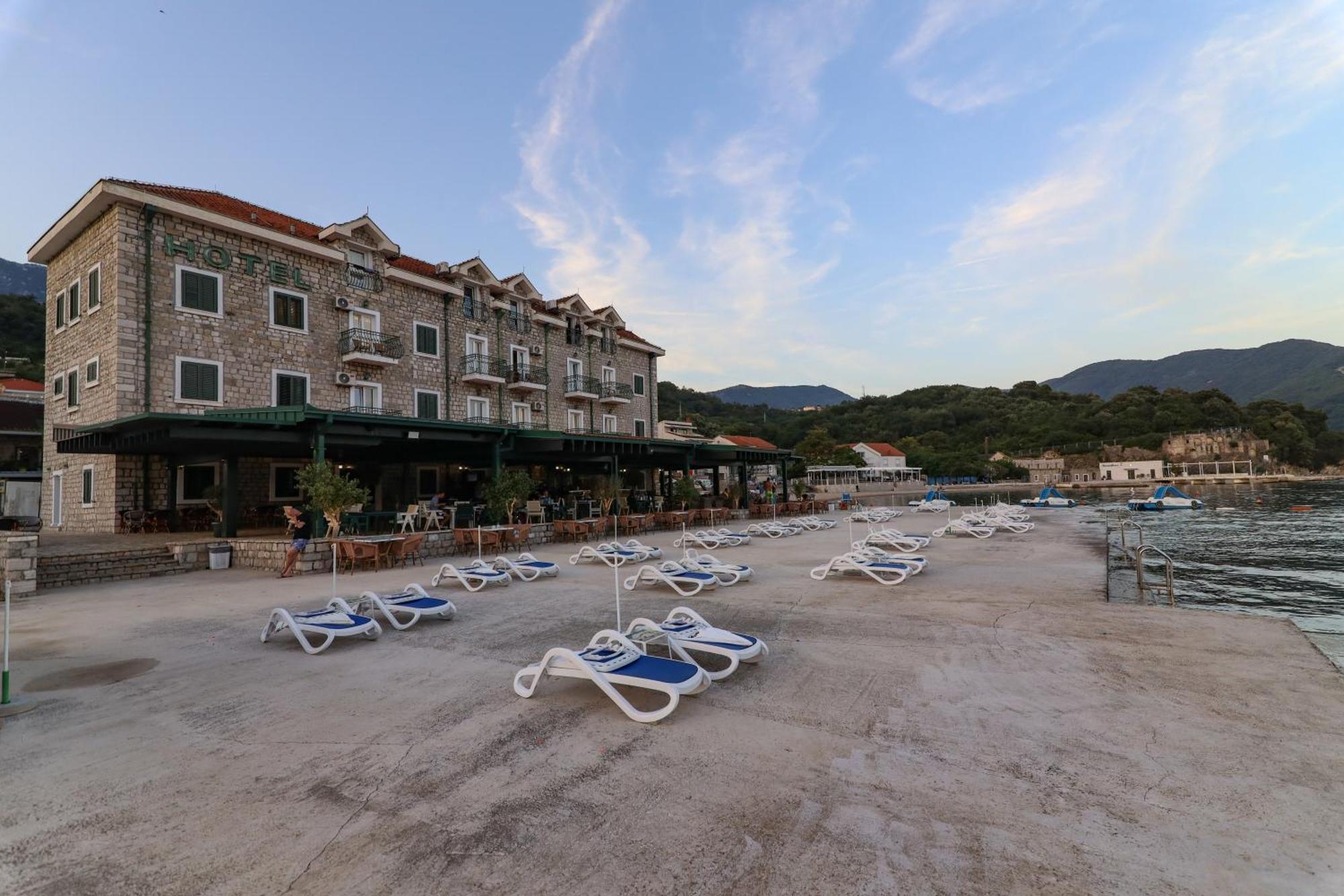 Hotel Rr Herceg Novi Extérieur photo