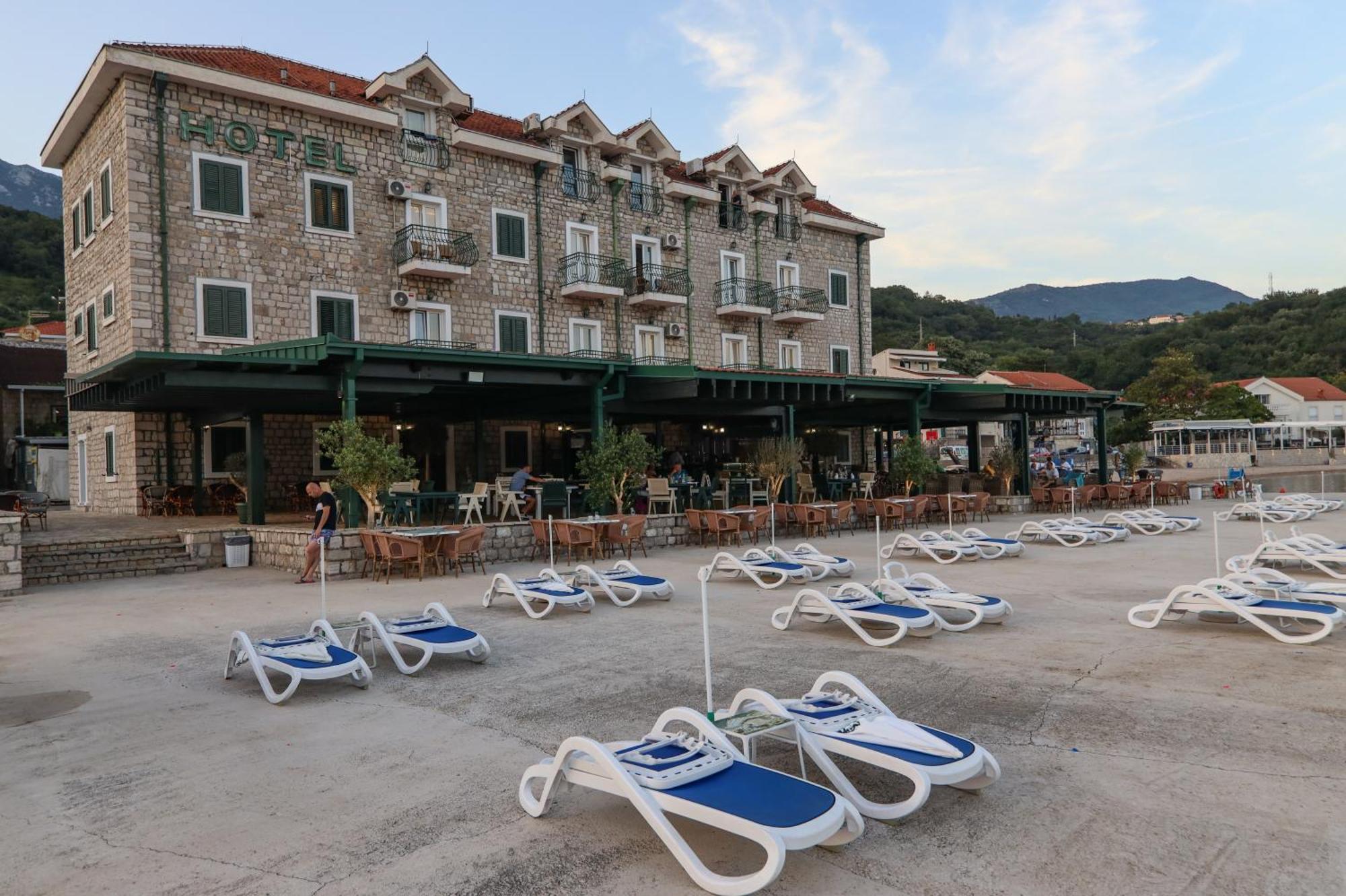 Hotel Rr Herceg Novi Extérieur photo