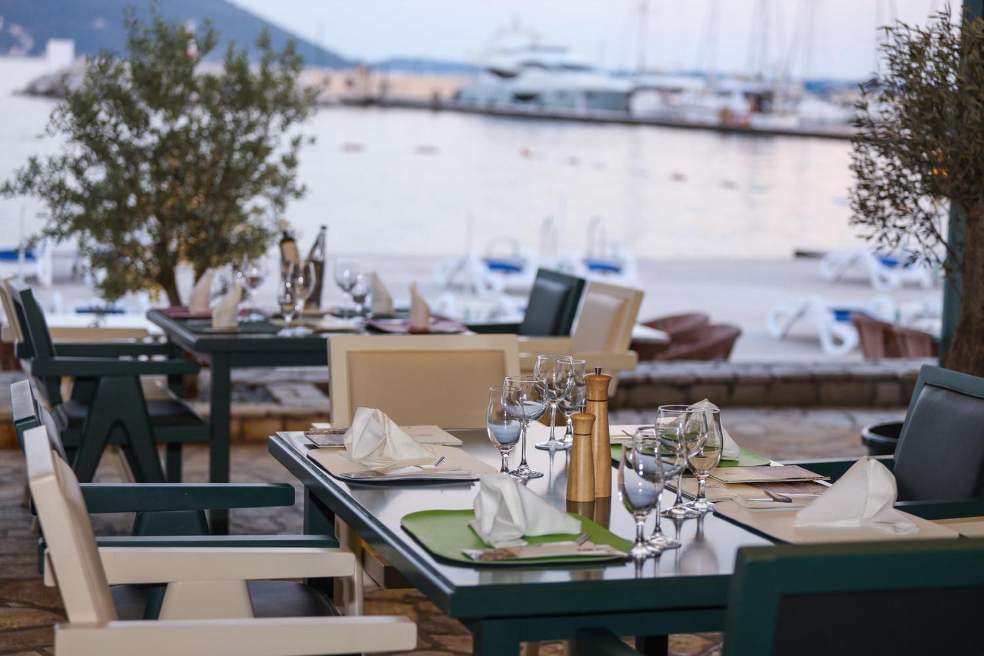 Hotel Rr Herceg Novi Extérieur photo