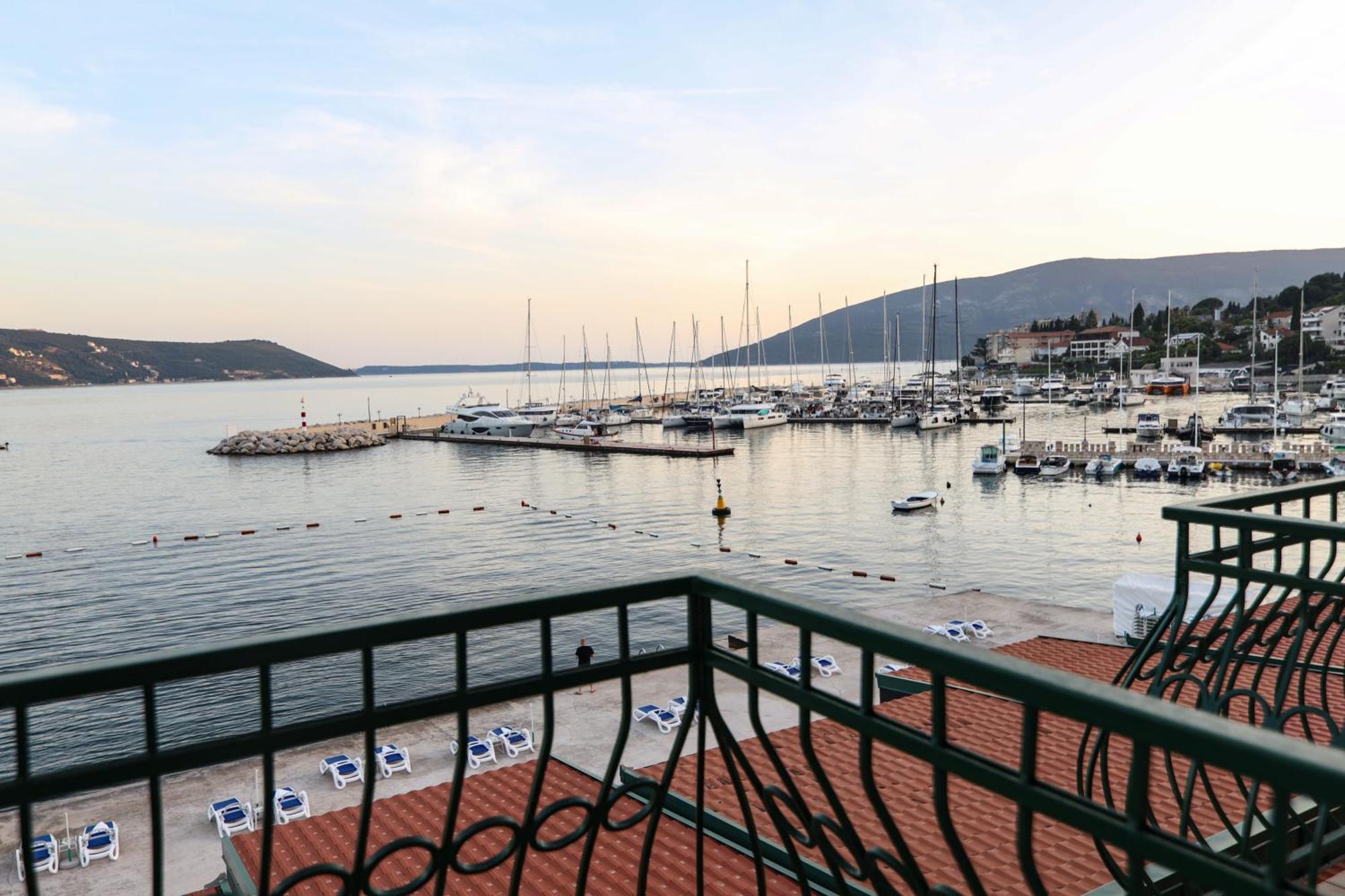 Hotel Rr Herceg Novi Extérieur photo